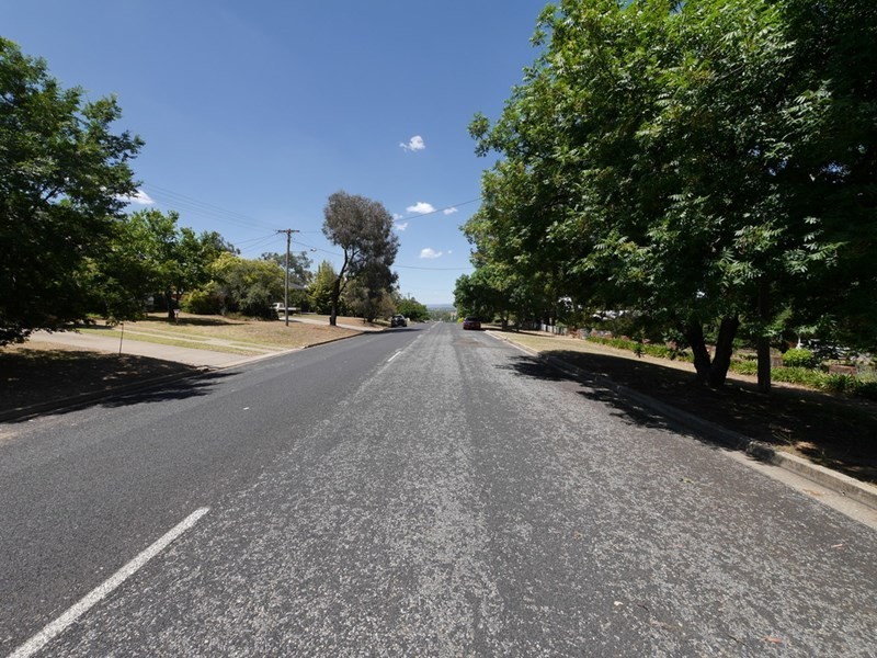 84 Macquarie Street, Cowra NSW 2794
