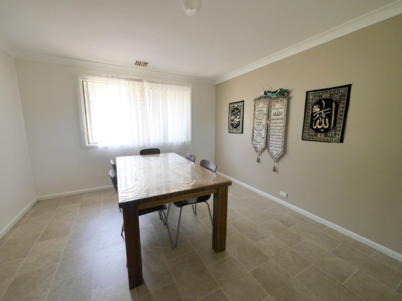 151 Willawong Street, Young NSW 2594