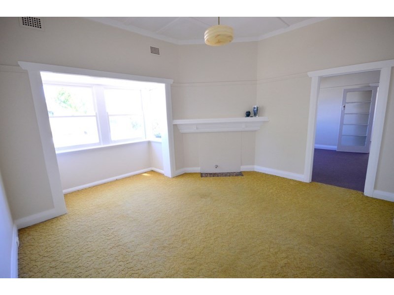 116 Darling Street, Cowra NSW 2794