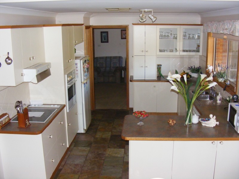 34 Gower Hardy Circuit, Cowra NSW 2794