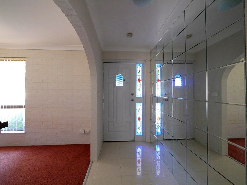 2 Farrer Street, Cowra NSW 2794