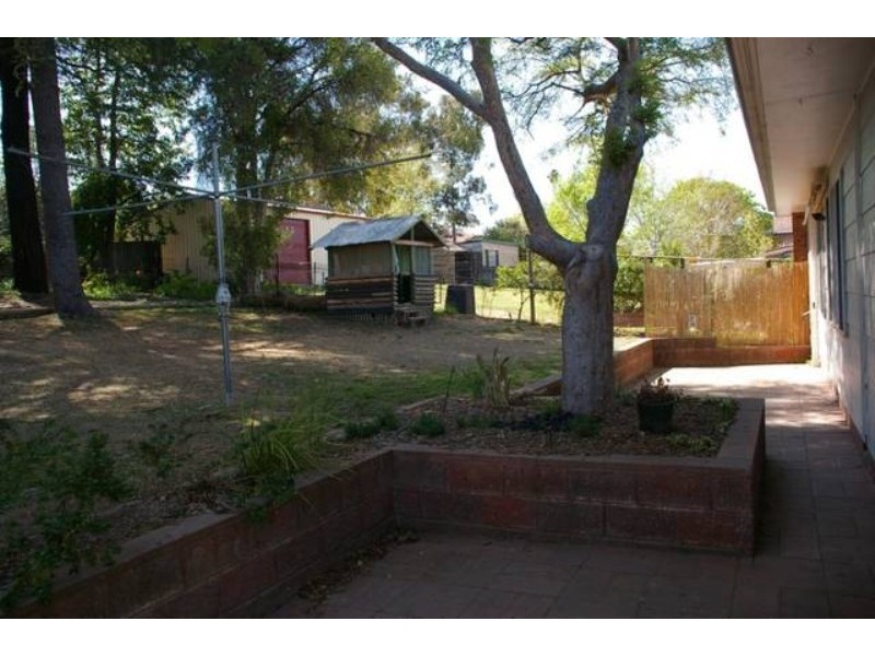 84 Liverpool Street, Cowra NSW 2794