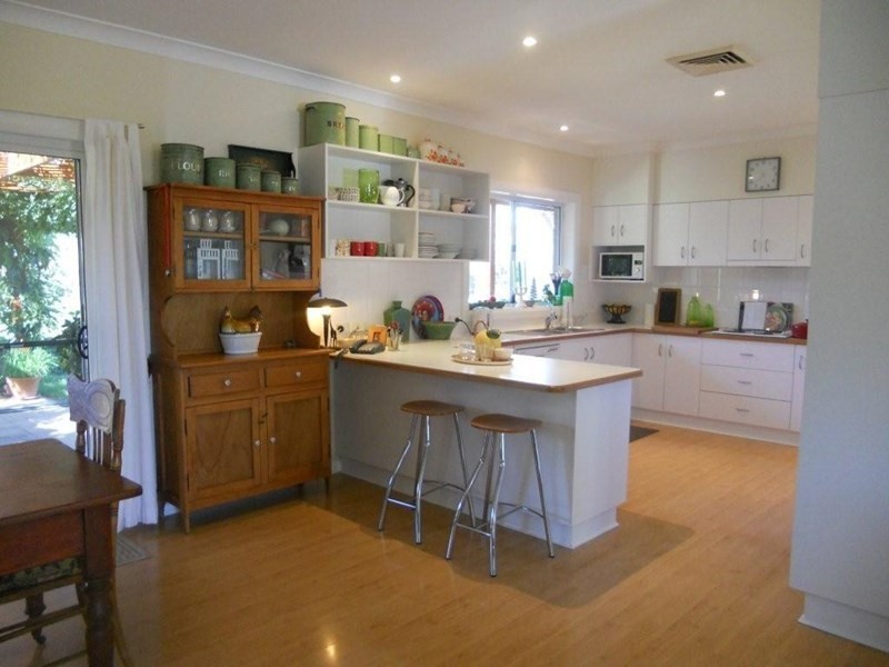 32 Quarry Road, Canowindra NSW 2804