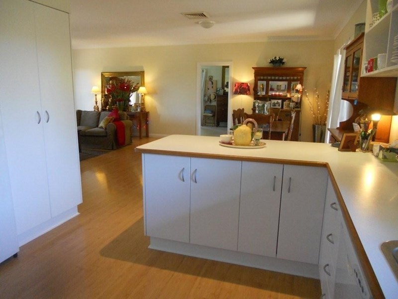 32 Quarry Road, Canowindra NSW 2804