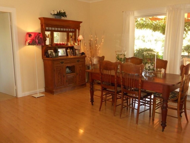 32 Quarry Road, Canowindra NSW 2804