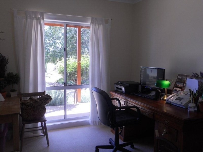 32 Quarry Road, Canowindra NSW 2804