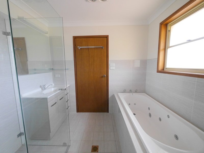 53 Jukes Lane, Cowra NSW 2794