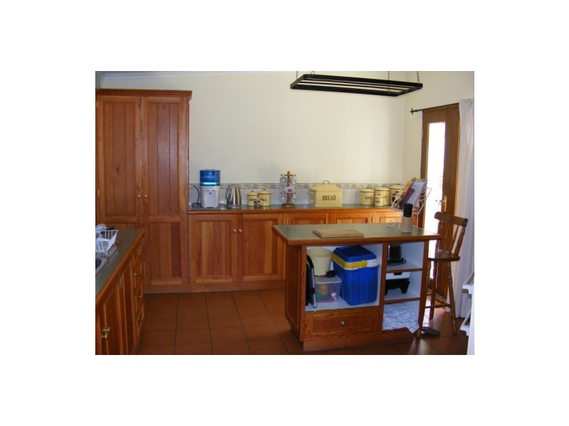 155 Fitzroy Street, Cowra NSW 2794
