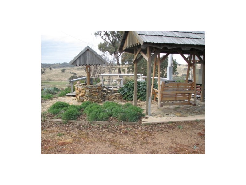 164 Old Wheeo Road, Reids Flat NSW 2586