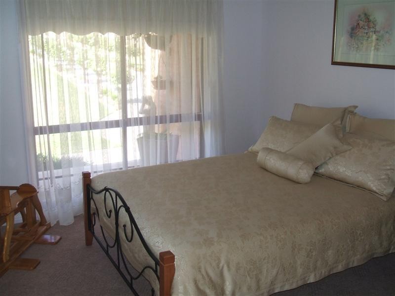 1 Gower Hardy Circuit, Cowra NSW 2794