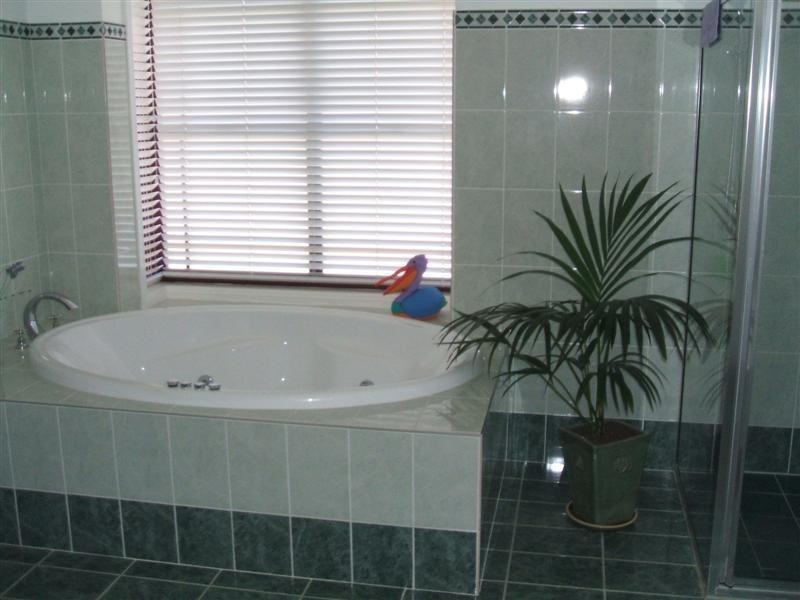 1 Gower Hardy Circuit, Cowra NSW 2794