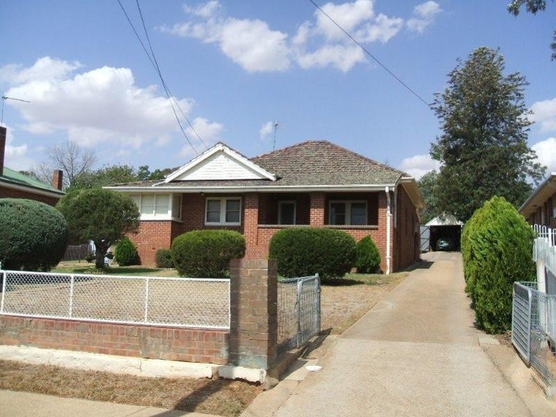 45 Lachlan Street, Cowra NSW 2794