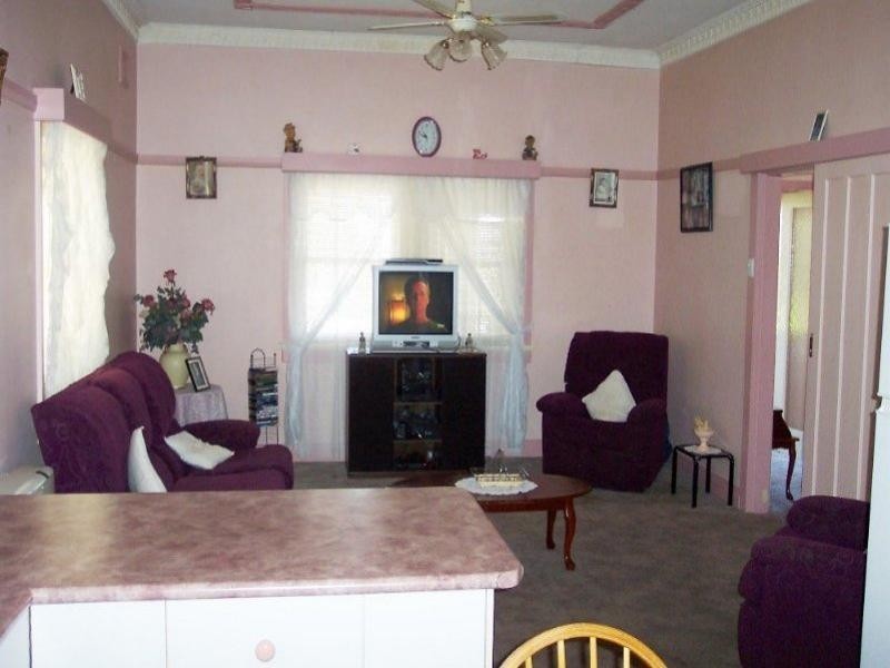 45 Lachlan Street, Cowra NSW 2794