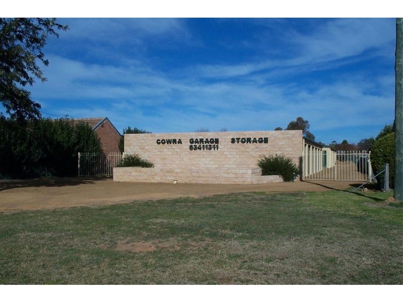 122 Grenfell Road, Cowra NSW 2794