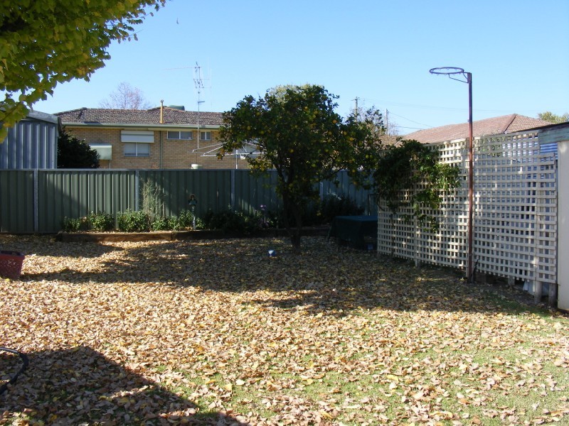 105 Lachlan Street, Cowra NSW 2794