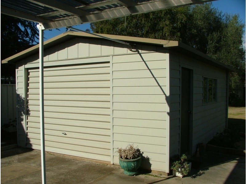 123 Redfern Street, Cowra NSW 2794