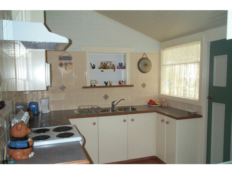 35 Courallie Street, Cowra NSW 2794