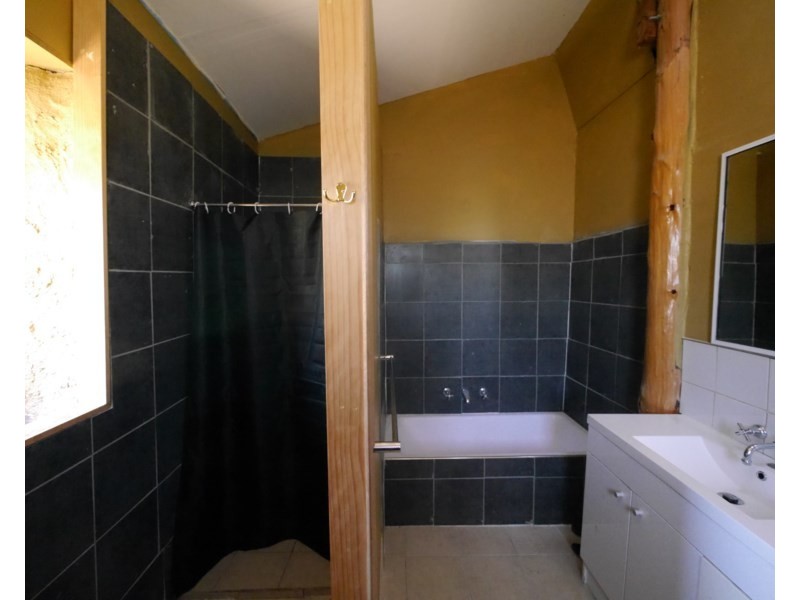 20 Illunie Street (Wattamondara), Cowra NSW 2794