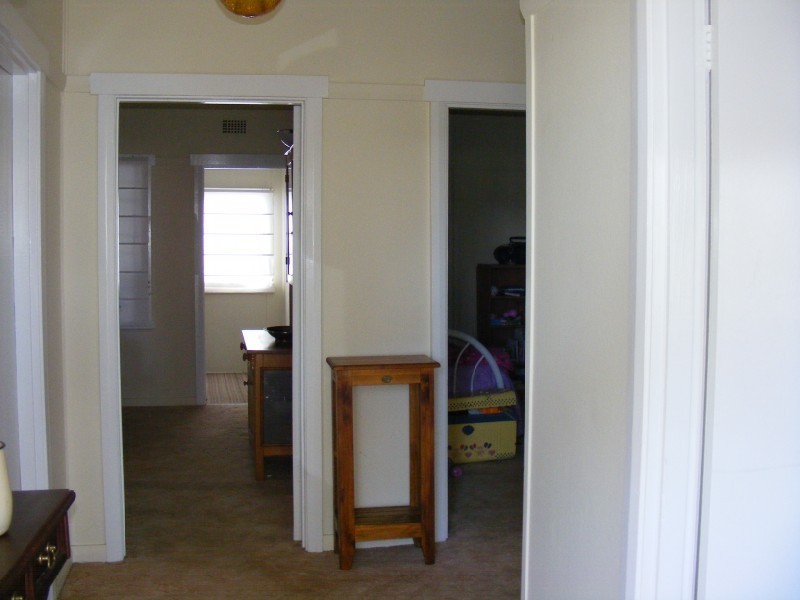 12 Macassar Street, Cowra NSW 2794