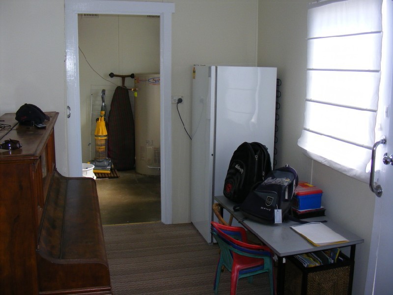 12 Macassar Street, Cowra NSW 2794