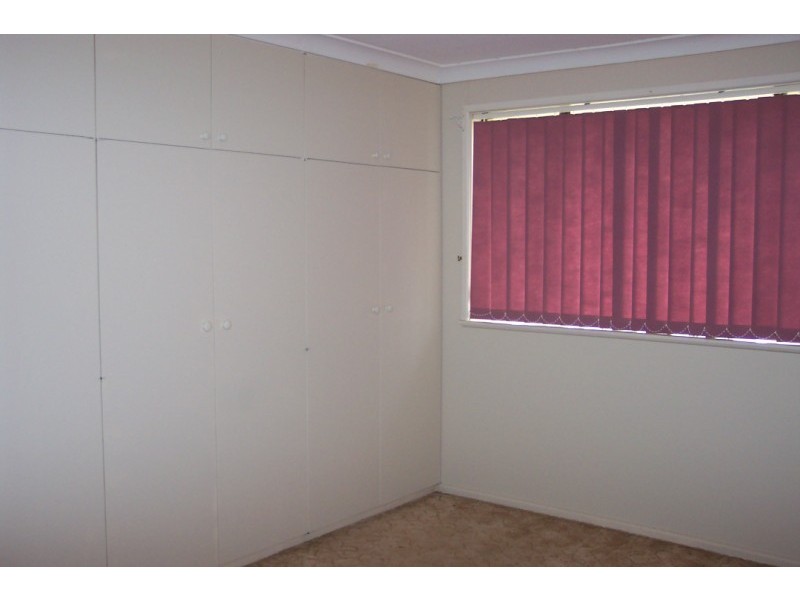 11 Newcombe Street, Cowra NSW 2794