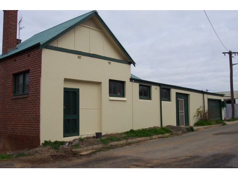 1 Railway Lane, Cowra NSW 2794