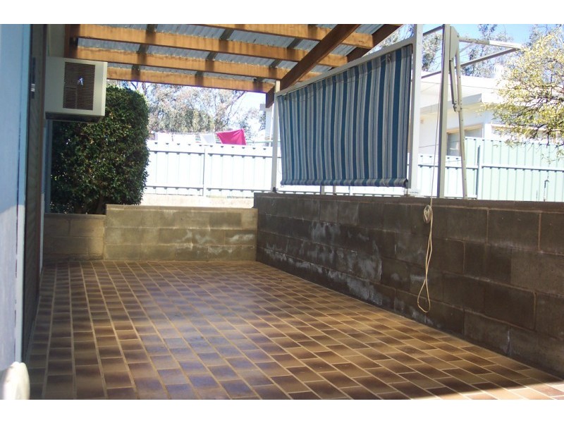 4 Brisbane Avenue, Cowra NSW 2794