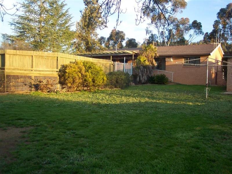 27 Preston Street, Canowindra NSW 2804