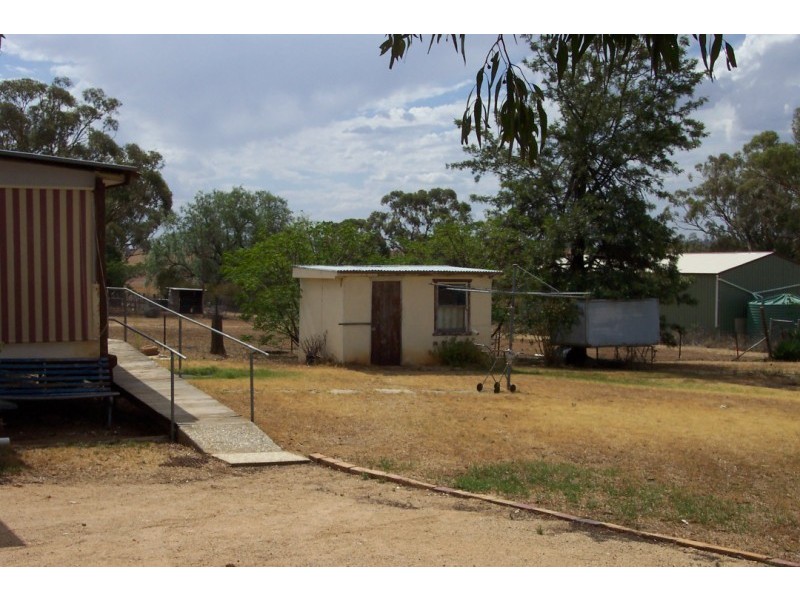 16 Carrington Street, Cowra NSW 2794