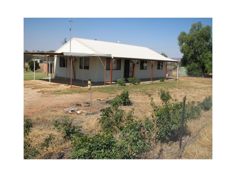 271 Moorbel Drive, Canowindra NSW 2804