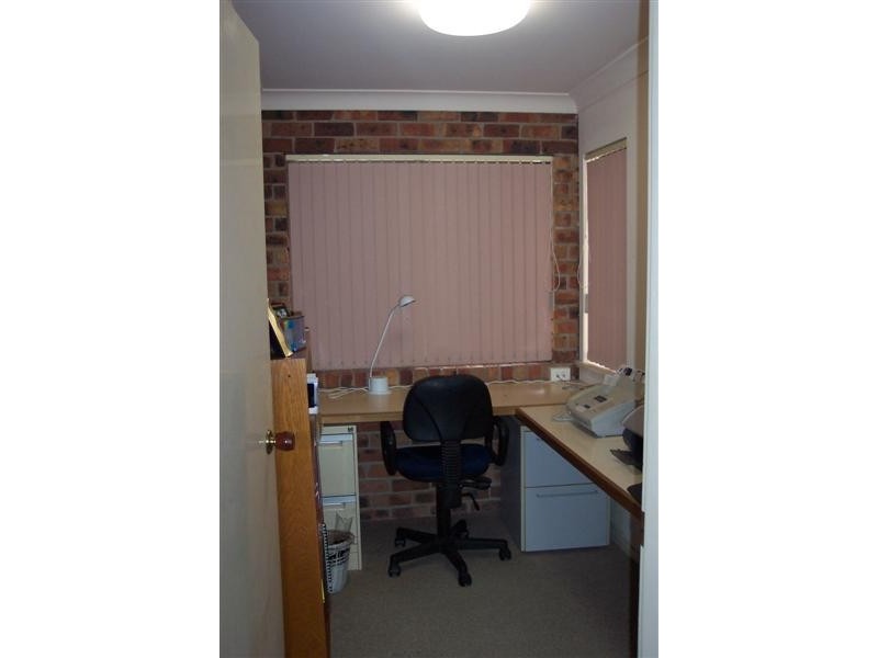 20 Taronga Drive, Cowra NSW 2794