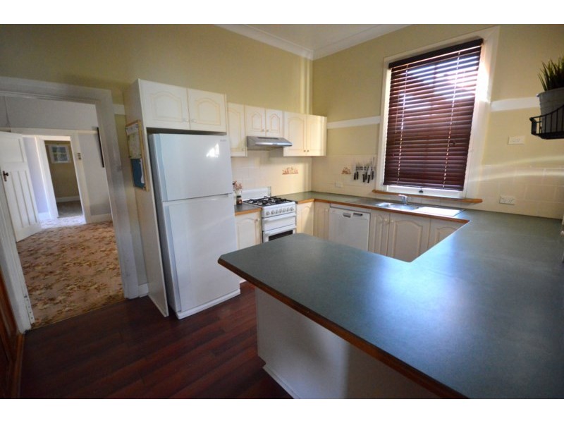 152 Gaskill Street, Canowindra NSW 2804