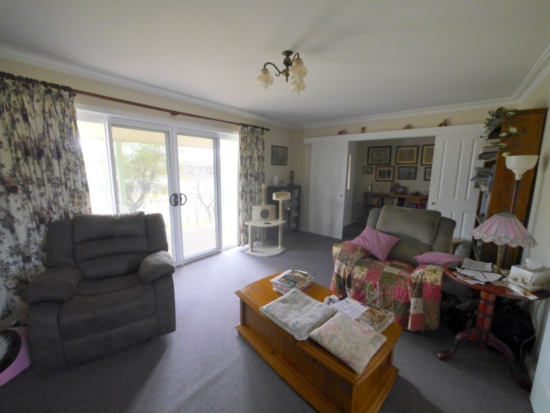 7 Stewart Street, Cowra NSW 2794