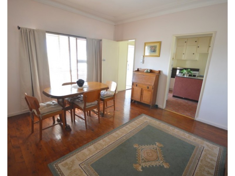 7 Rodd Street, Canowindra NSW 2804