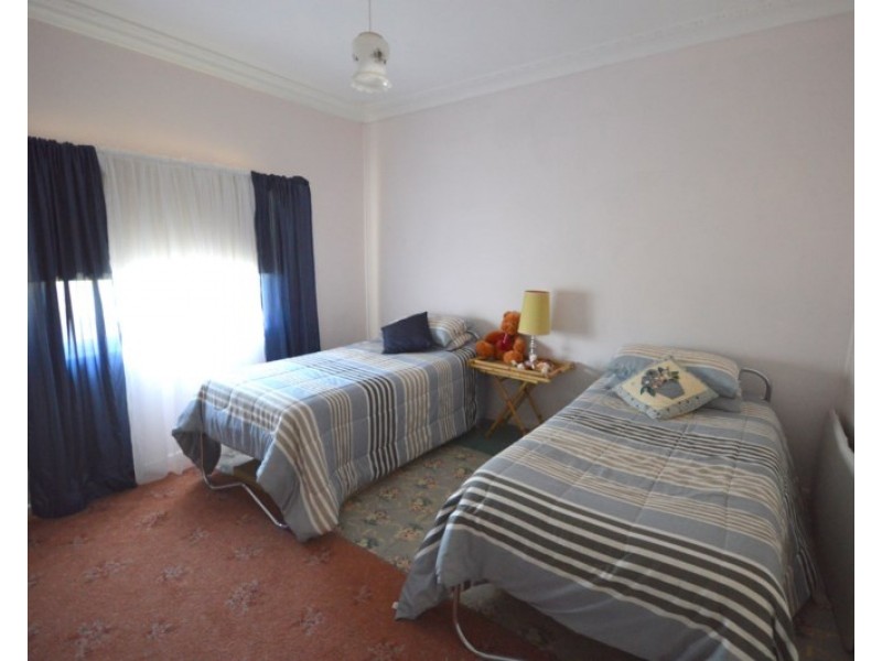 7 Rodd Street, Canowindra NSW 2804