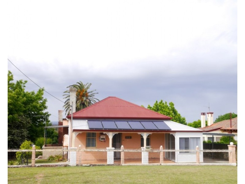 23 Keswick Street, Cowra NSW 2794