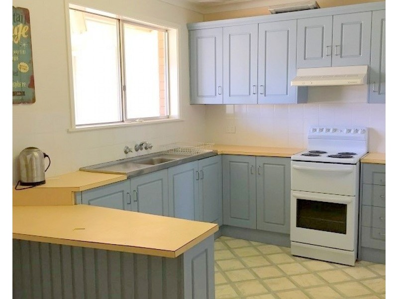 10 Parkes Street, Cowra NSW 2794