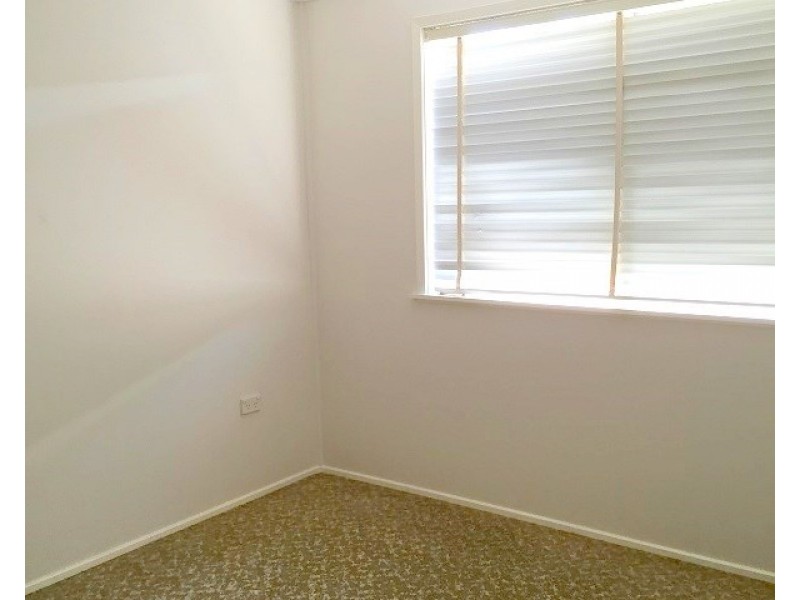 10 Parkes Street, Cowra NSW 2794