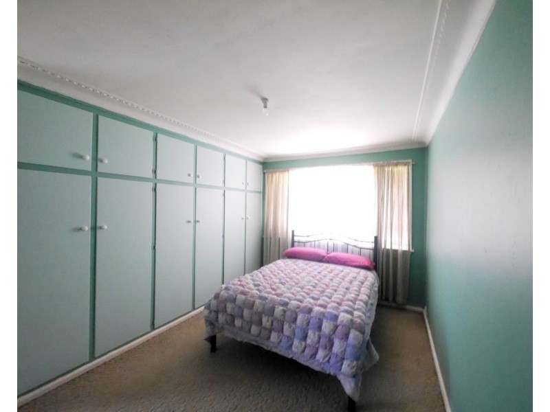 55 Grenfell Road, Cowra NSW 2794