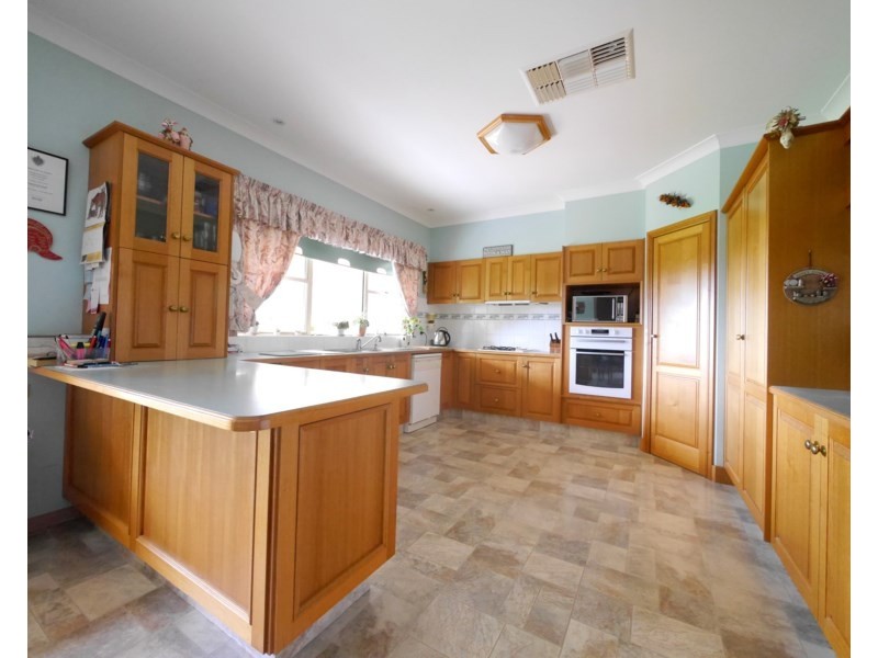 46 Boundary Road, Cowra NSW 2794