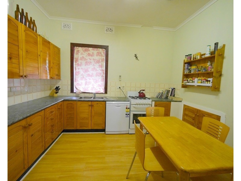 71 Liverpool Street, Cowra NSW 2794