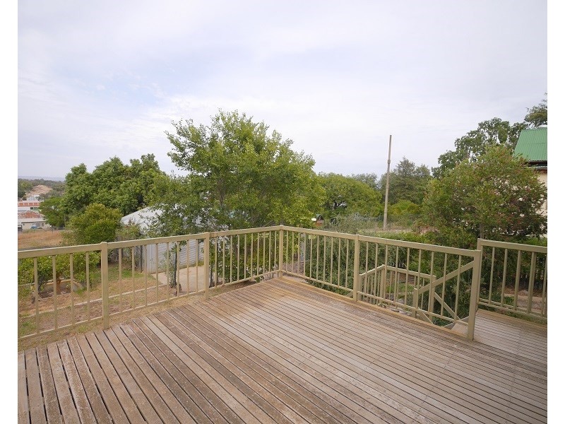 71 Liverpool Street, Cowra NSW 2794