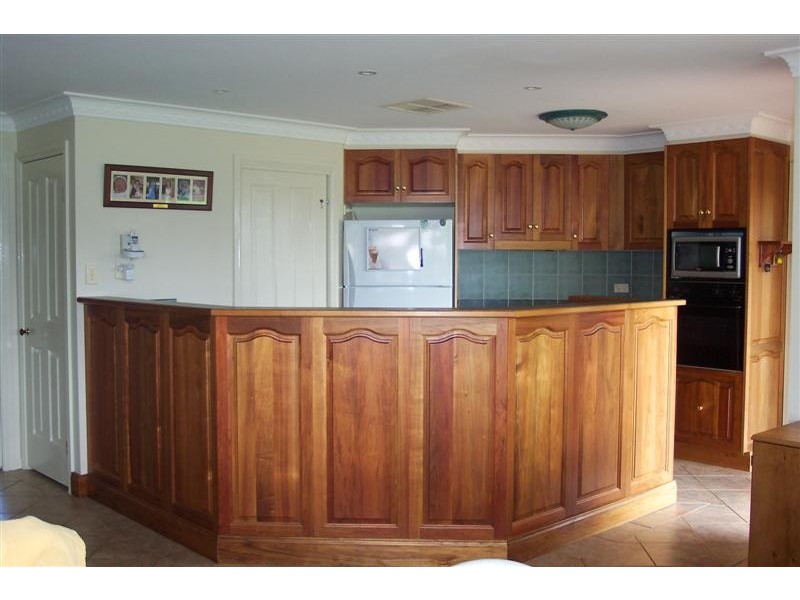 15 Valley View Road, Cowra NSW 2794