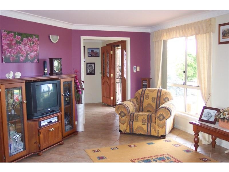 15 Valley View Road, Cowra NSW 2794