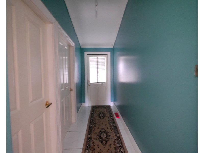 52 Brisbane Avenue, Cowra NSW 2794