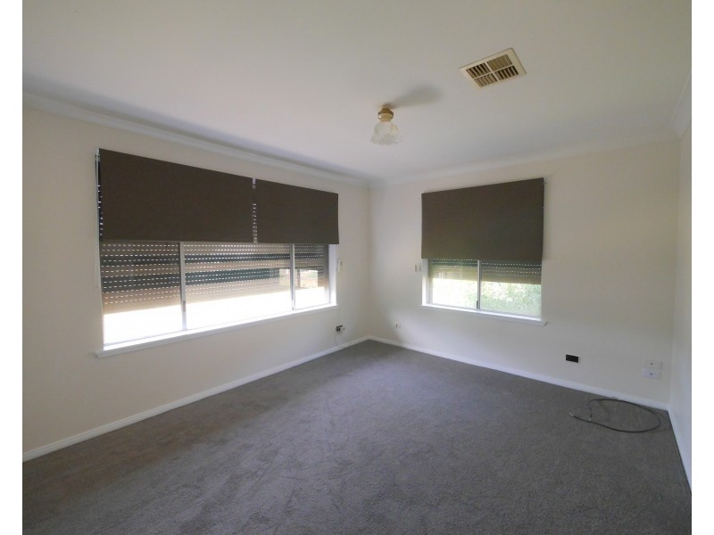 6153 Lachlan Valley Way, Cowra NSW 2794
