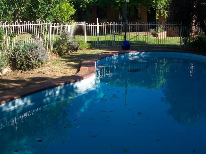 46 Evans Street, Cowra NSW 2794