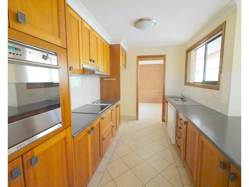 22 Hanna Street, Cowra NSW 2794