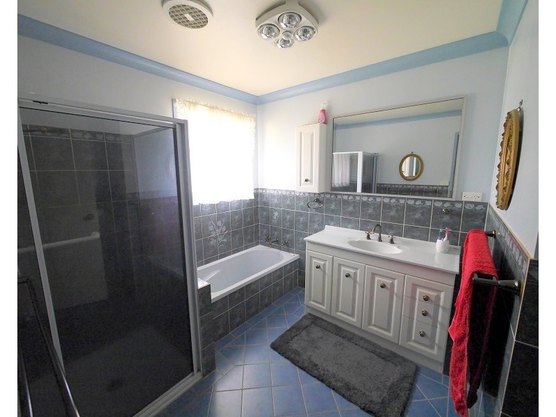 35 Watt Street, Cowra NSW 2794