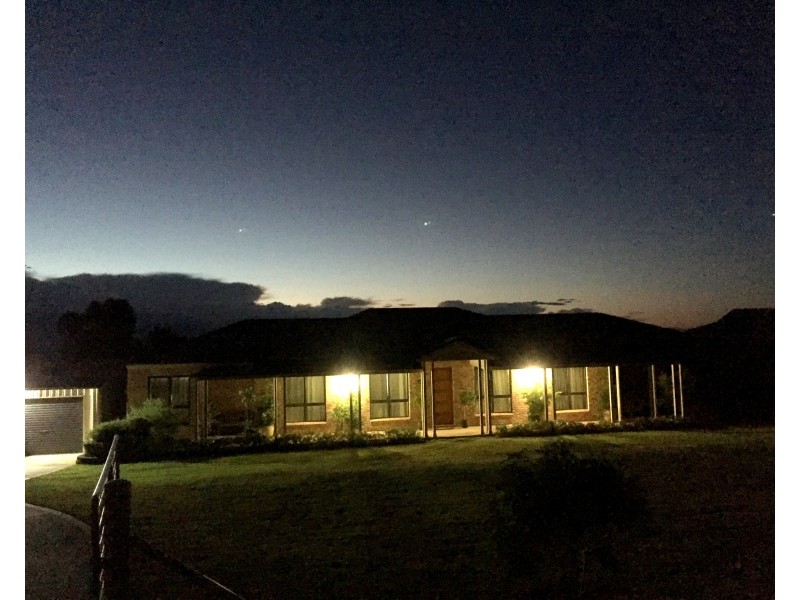 3 Gower Hardy Circuit, Cowra NSW 2794